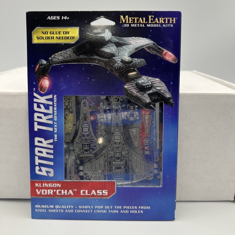 NEW Star Trek Vor'cha‎ Class 3D Metal Earth Model Kit
